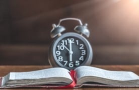 Como educar com sabedoria entre rotinas e propósito, à luz da fé cristã