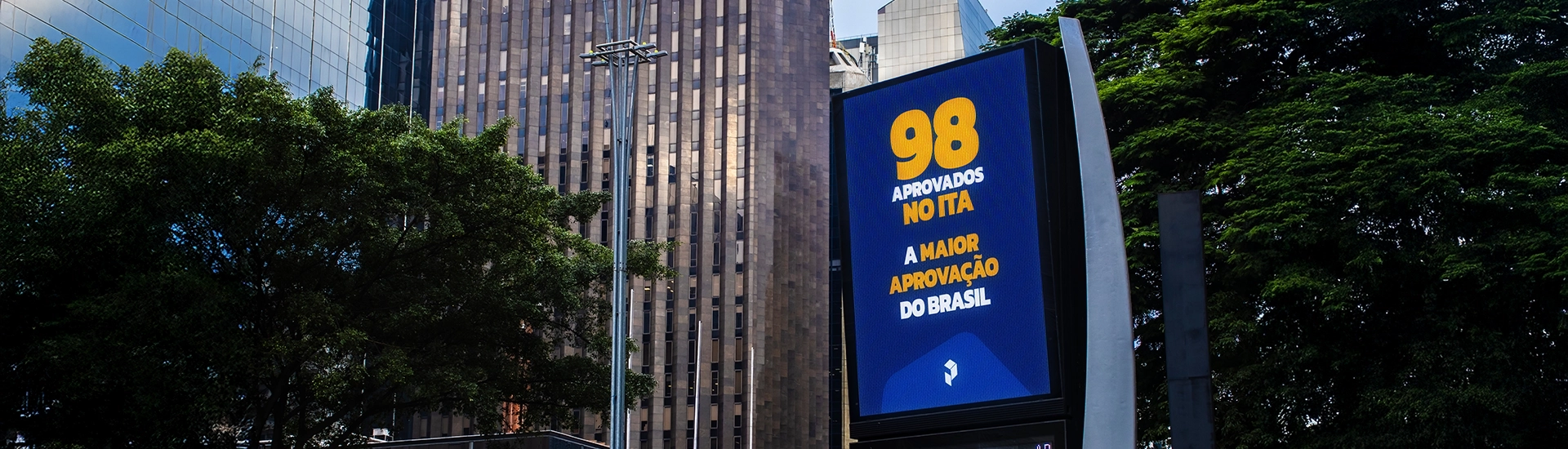 Líder nacional em aprovações no ITA